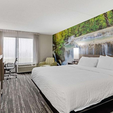 Hotel Clarion Pointe Near Erie Casino Kearsarge Exteriér fotografie
