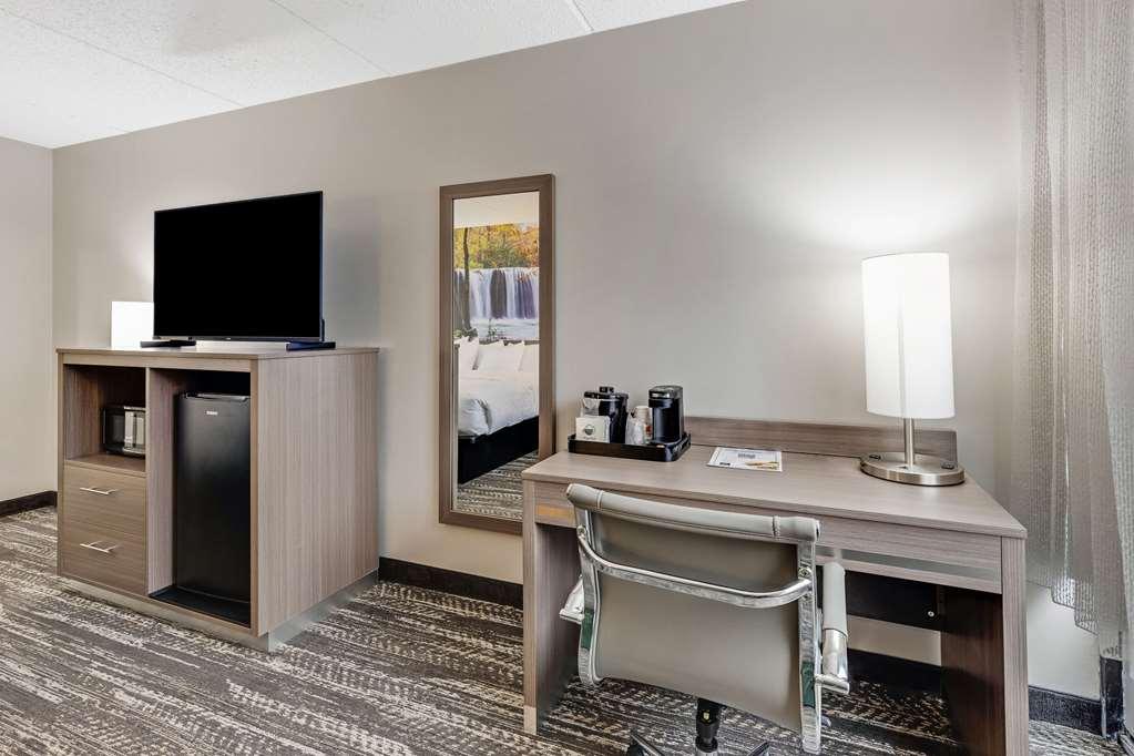 Hotel Clarion Pointe Near Erie Casino Kearsarge Pokoj fotografie