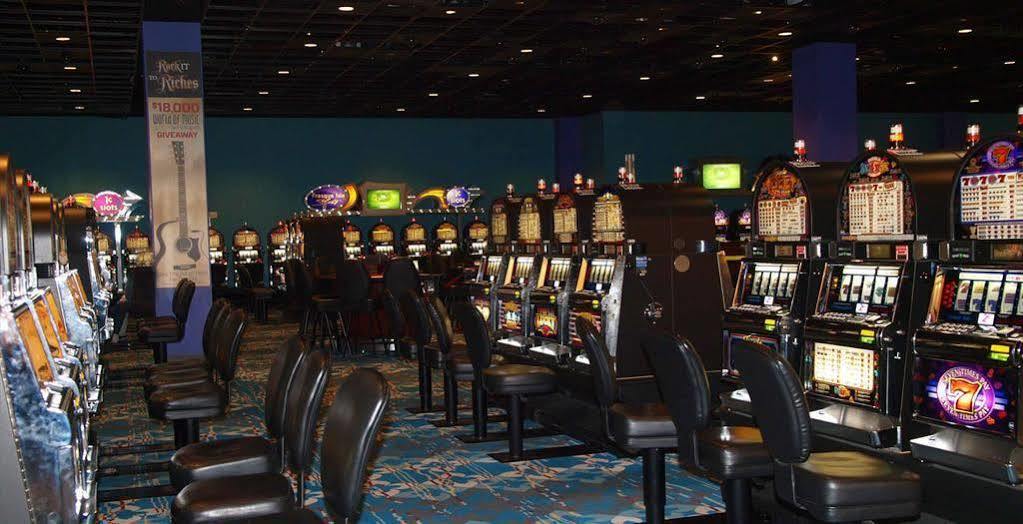 Hotel Clarion Pointe Near Erie Casino Kearsarge Exteriér fotografie
